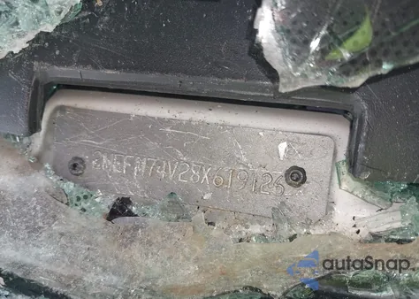 2008 Mercury Grand Marquis Gs from USA, damaged, VIN 2MEFM74V28X619126